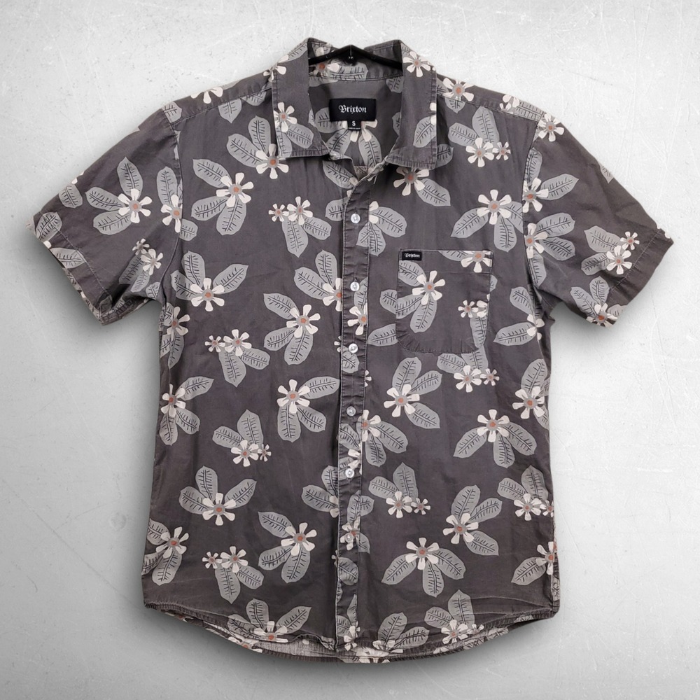 Brixton Floral Short Sleeve Button Up Shirt Men S Grey Tropical Surf Beach Skate